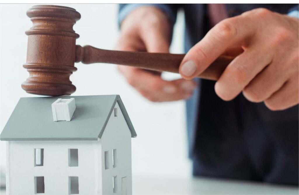 Regulations on auction remuneration, property auction expenses in Vietnam