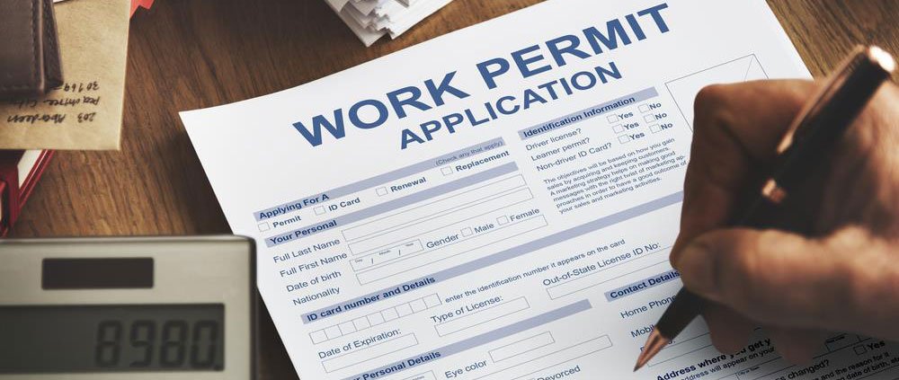 Do foreigners need a work permit in Vietnam?