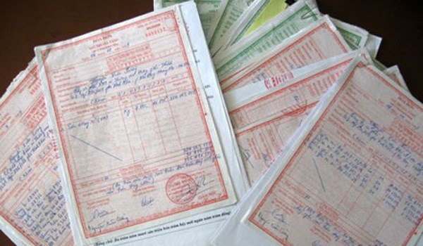 Do household businesses in Vietnam need an input invoice?