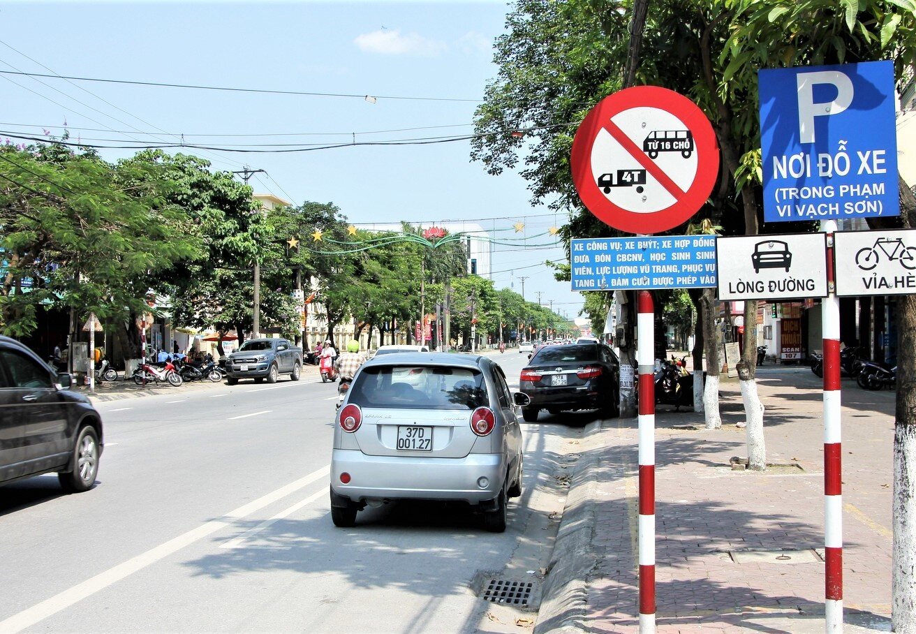 Provisions on prohibited roads under Vietnam law