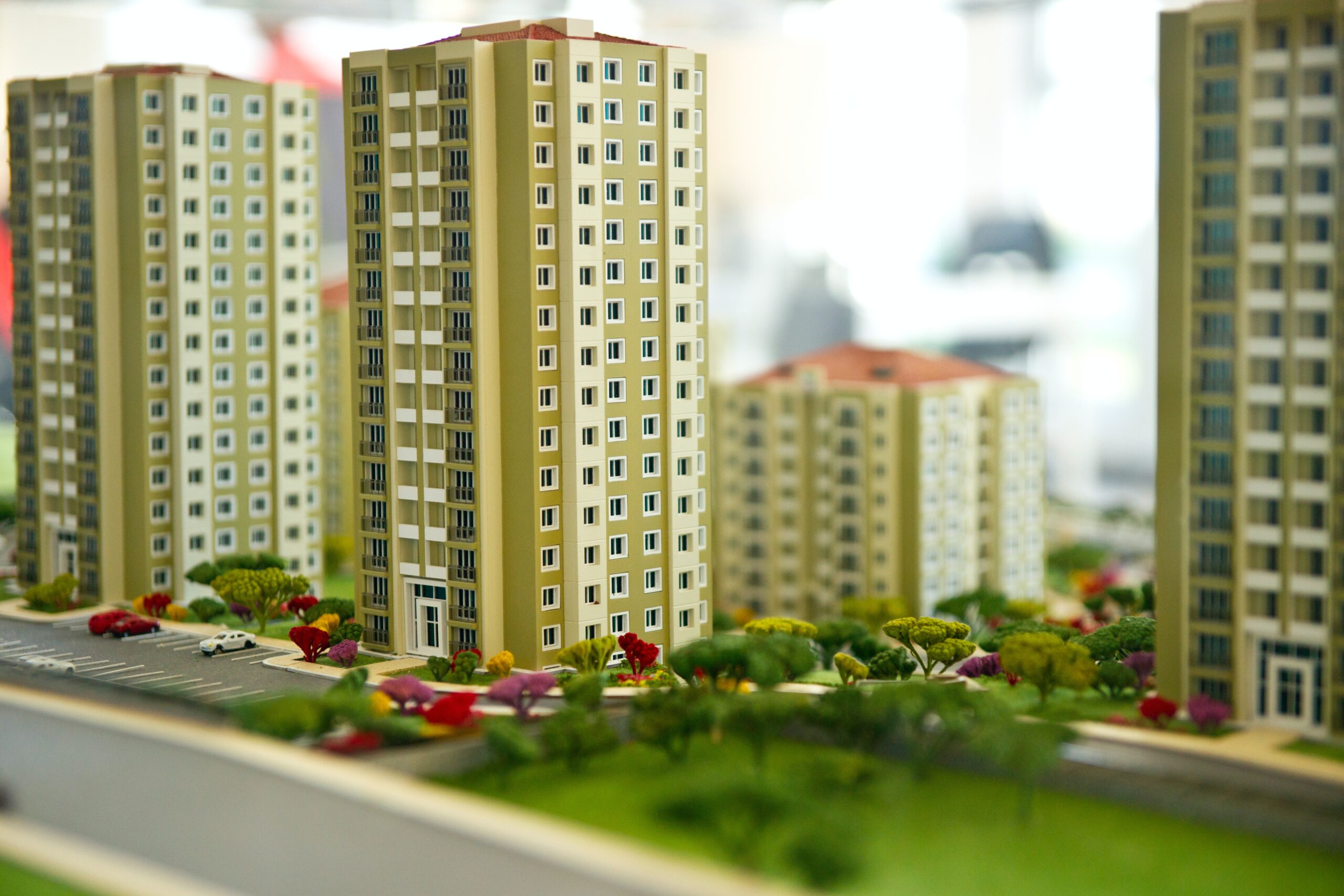 Is a real estate business in Vietnam required to set up a business