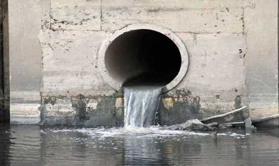 Punishment for discharging wastewater into the road in Vietnam