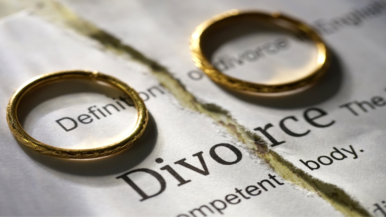 Dossier to divorce for foreigner in Vietnam