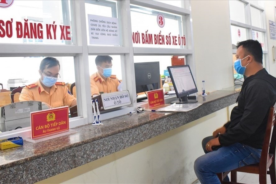 Registration procedure for motorbike transfer for foreigners in Vietnam